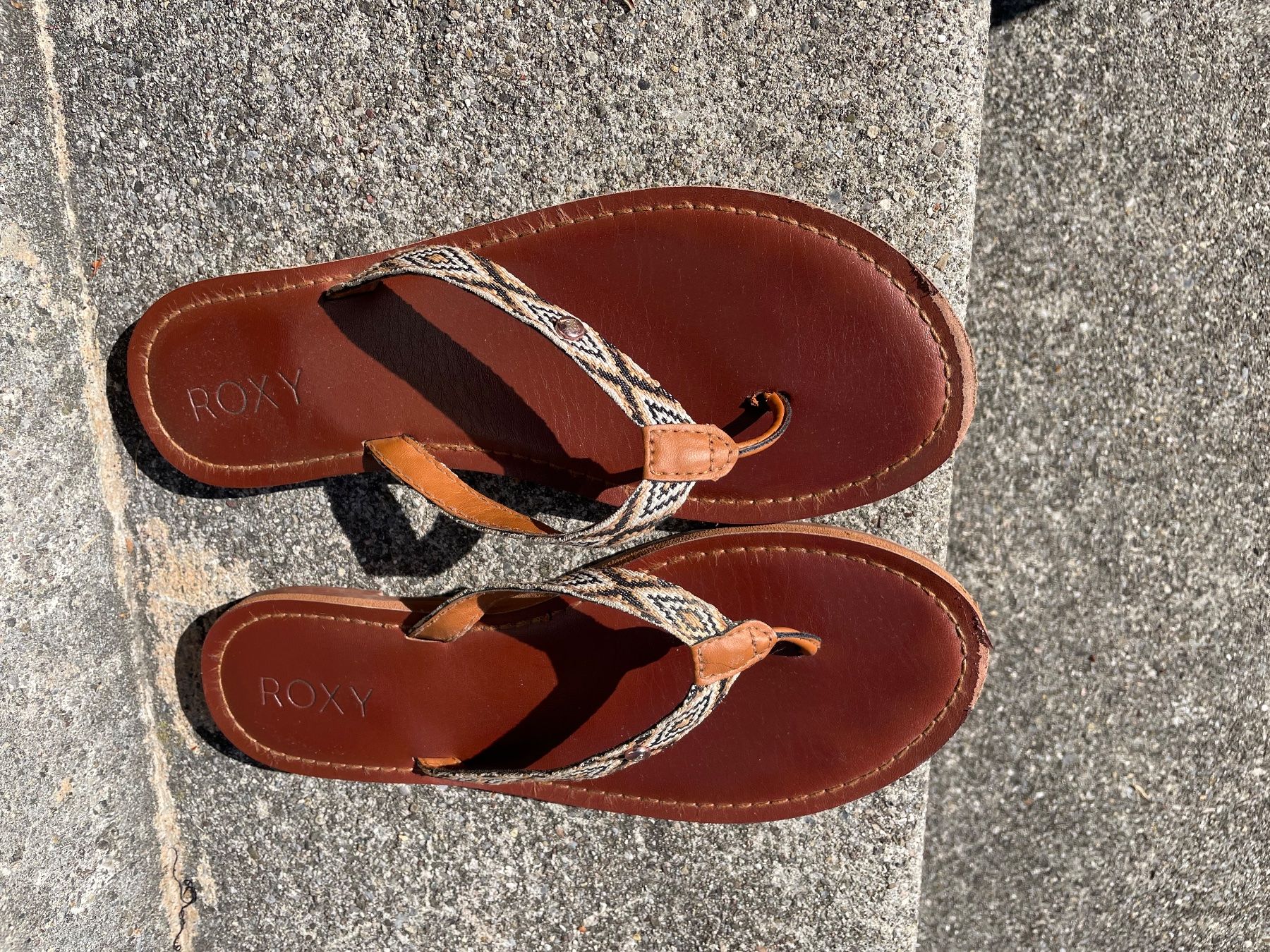 Roxy Scarpe per ragazze: Roxy Flip Flop / Sandalen / Leder Grösse 36 – Usato da Wetzikon ZH venduto da Youna01