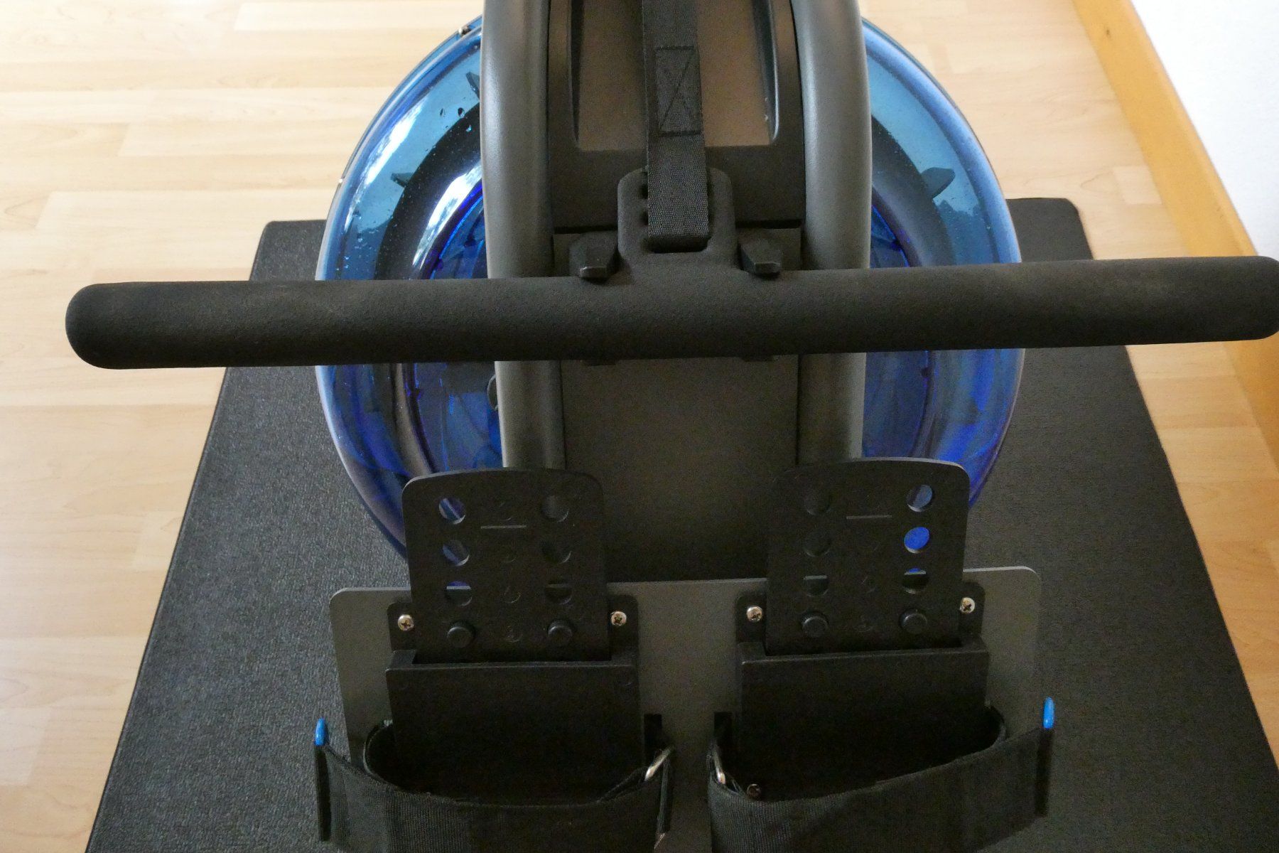 Hometrainer: Rudergerät mit Wasserwiederstand "Baltic Rower Pro" – Usato da Bern venduto da sbe_w5pn 4