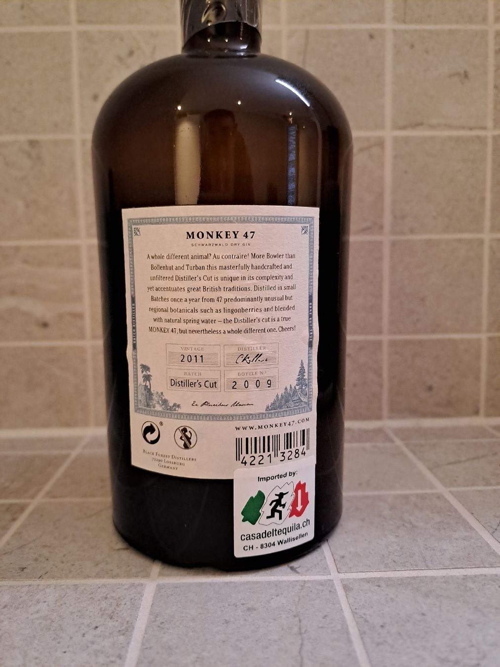 Monkey 47 Bevande alcoliche: Monkey 47 Dry Gin Distillers Cut 2011 – Nuovo (secondo la descrizione) da Winterthur venduto da msctonic 1