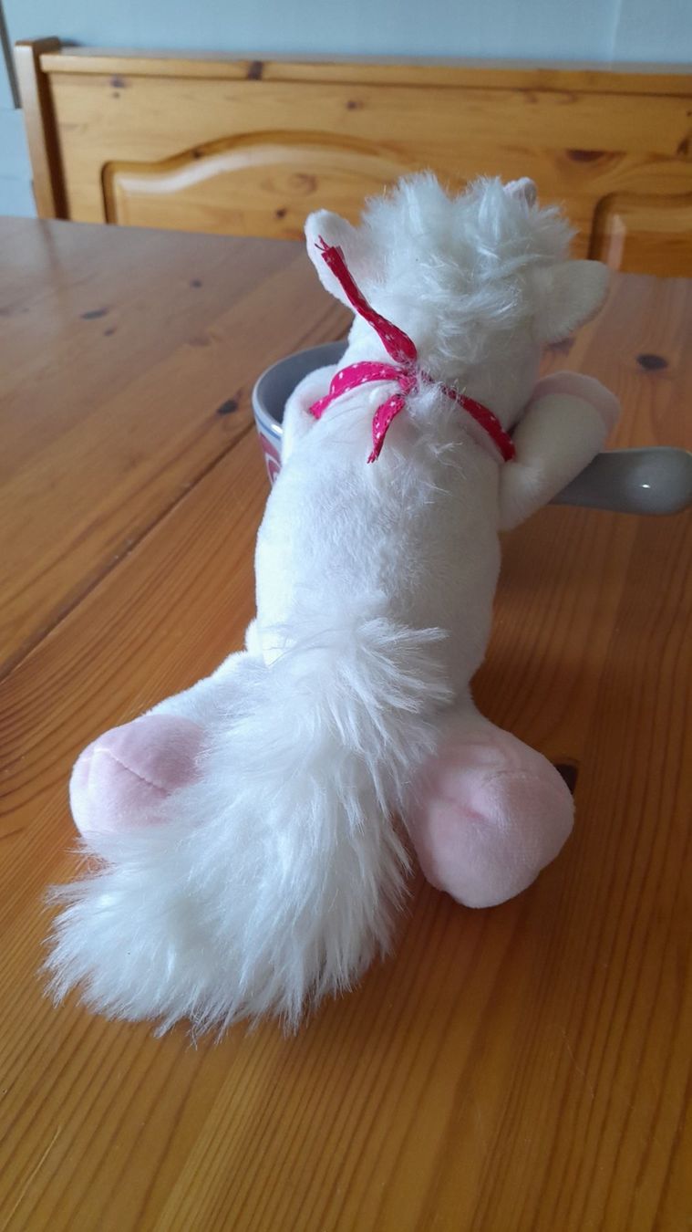 Giocattoli: Einhorn in weiss – Usato da Nesslau venduto da Churfirsten08 1