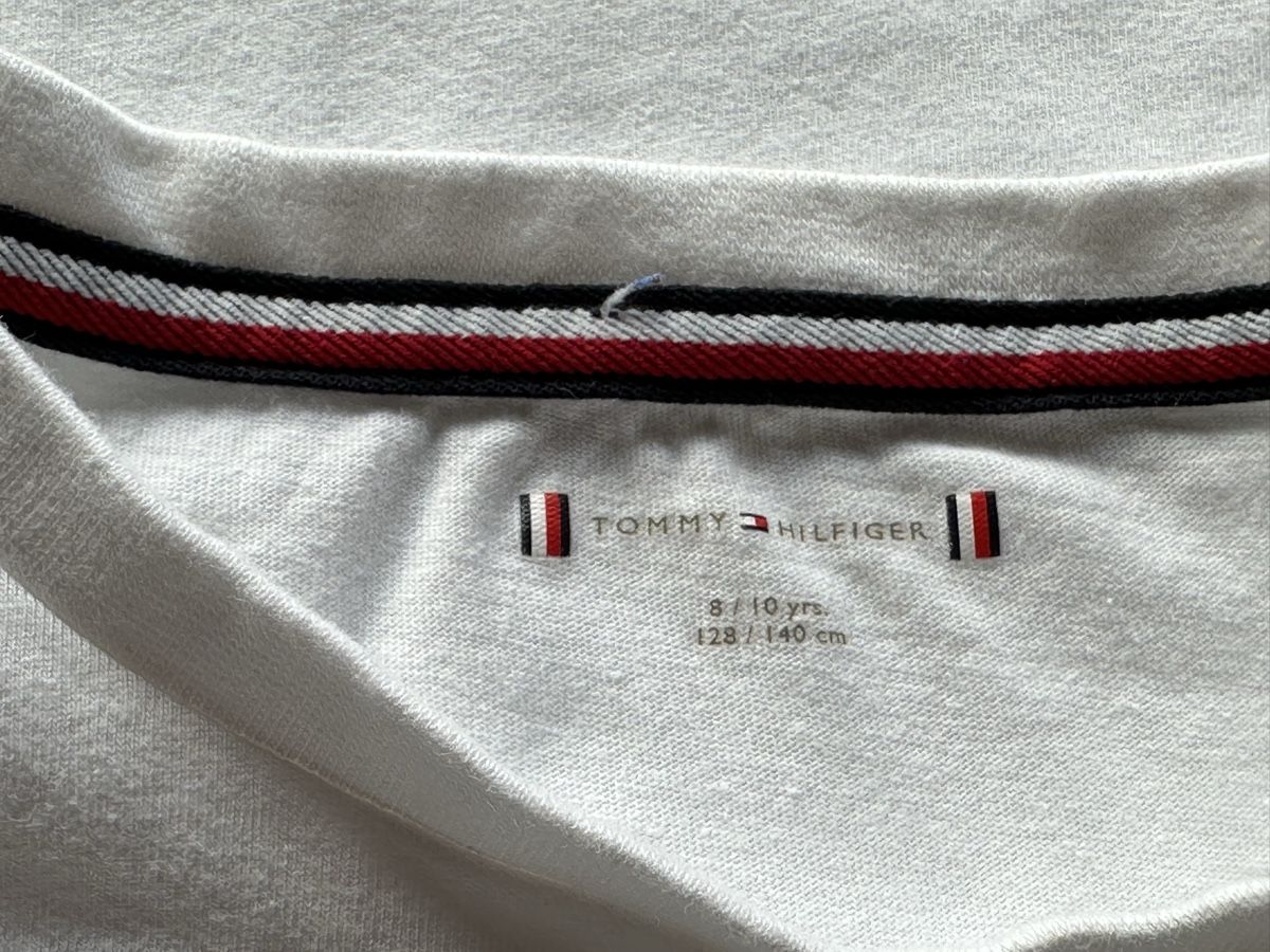 Tommy Hilfiger Hemden, T-Shirts & Polos: T-shirt in cotone Tommy – Gebraucht aus Castel San Pietro von Moregi 2