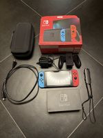 Nintendo Switch mit Zubehör und Tasche