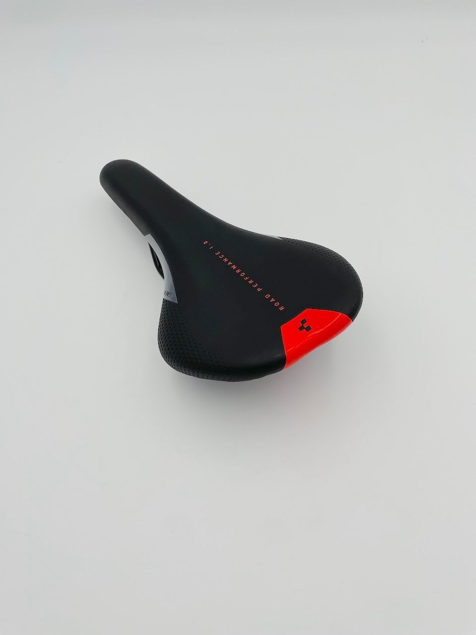 Pezzi di ricambio: Rennvelo Sattel Cube Road Performance 1.0 – Nuovo (secondo la descrizione) da Solothurn venduto da VintageVelo81 2