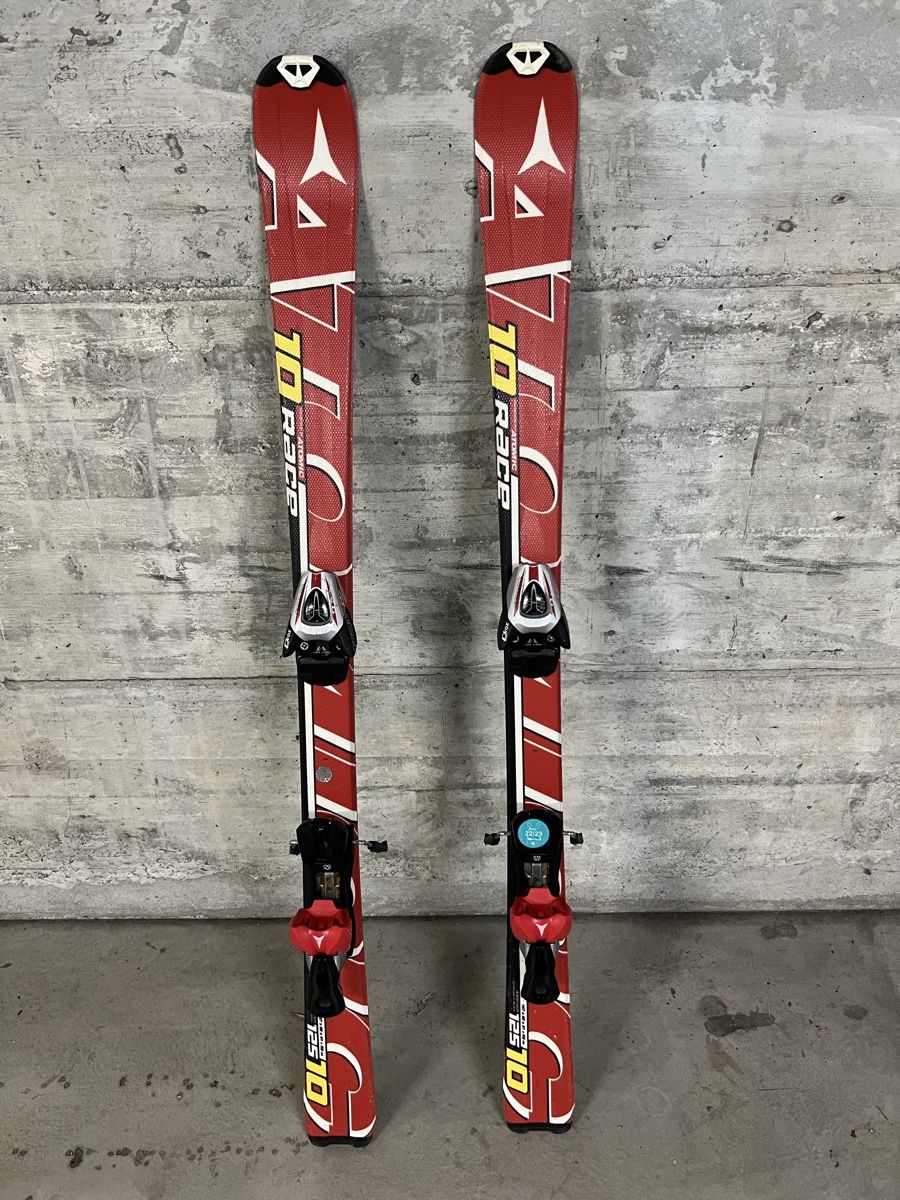 Atomic Sci: Kinder Ski Atomic Racing – Usato da Zumikon venduto da mar_5btm