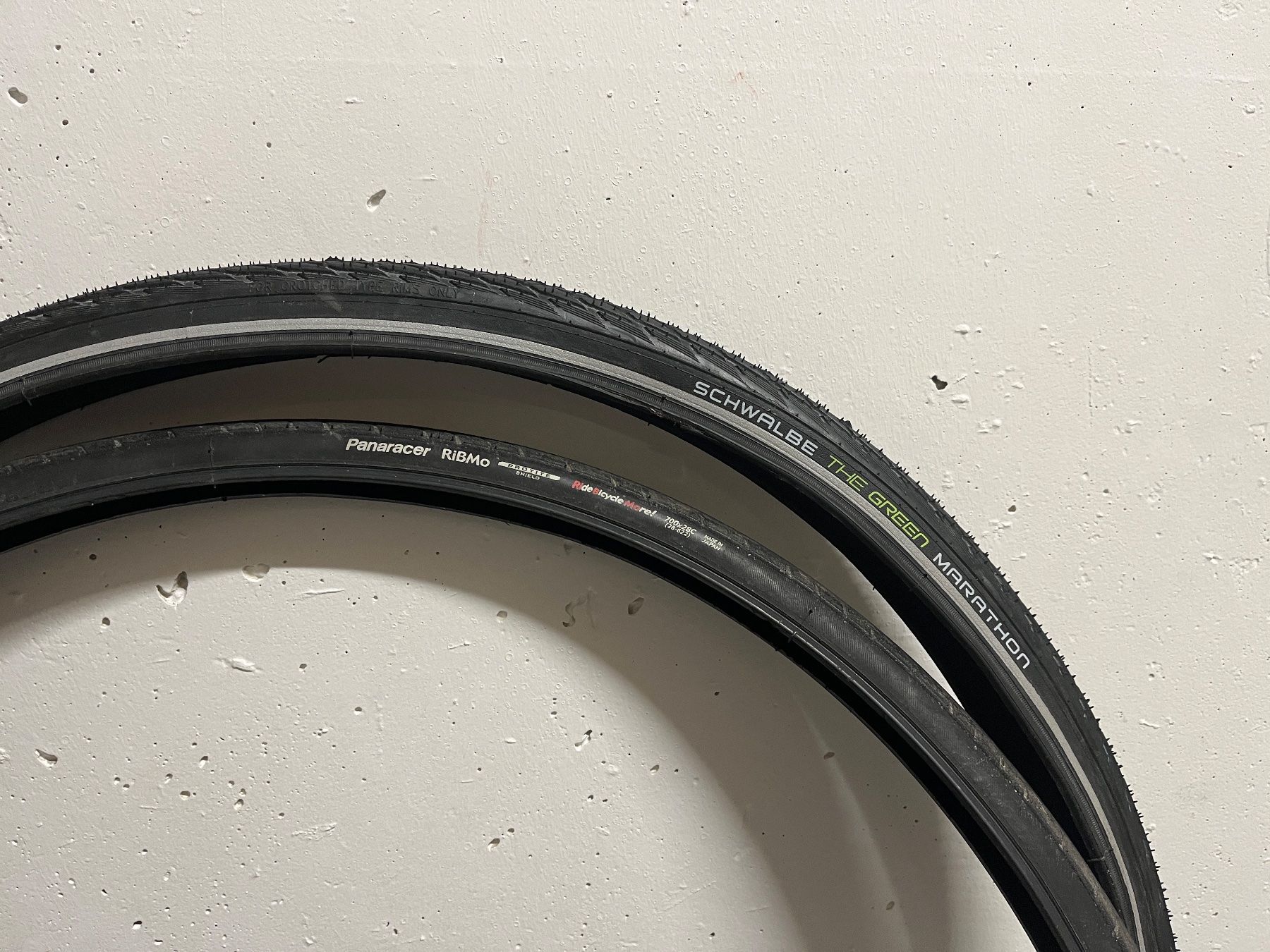 Pièces détachées: Veloreifen Schwalbe Marathon & Panarcer Ribmo – D'occasion à Zürich par roeroe42 1
