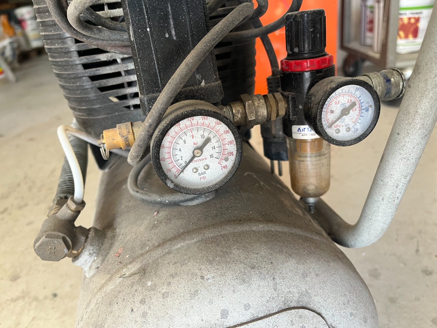 Metabo Compressori: Kompressor 24lt (Luftkompressor mobil) – Usato da Bettlach venduto da Esbe62 4