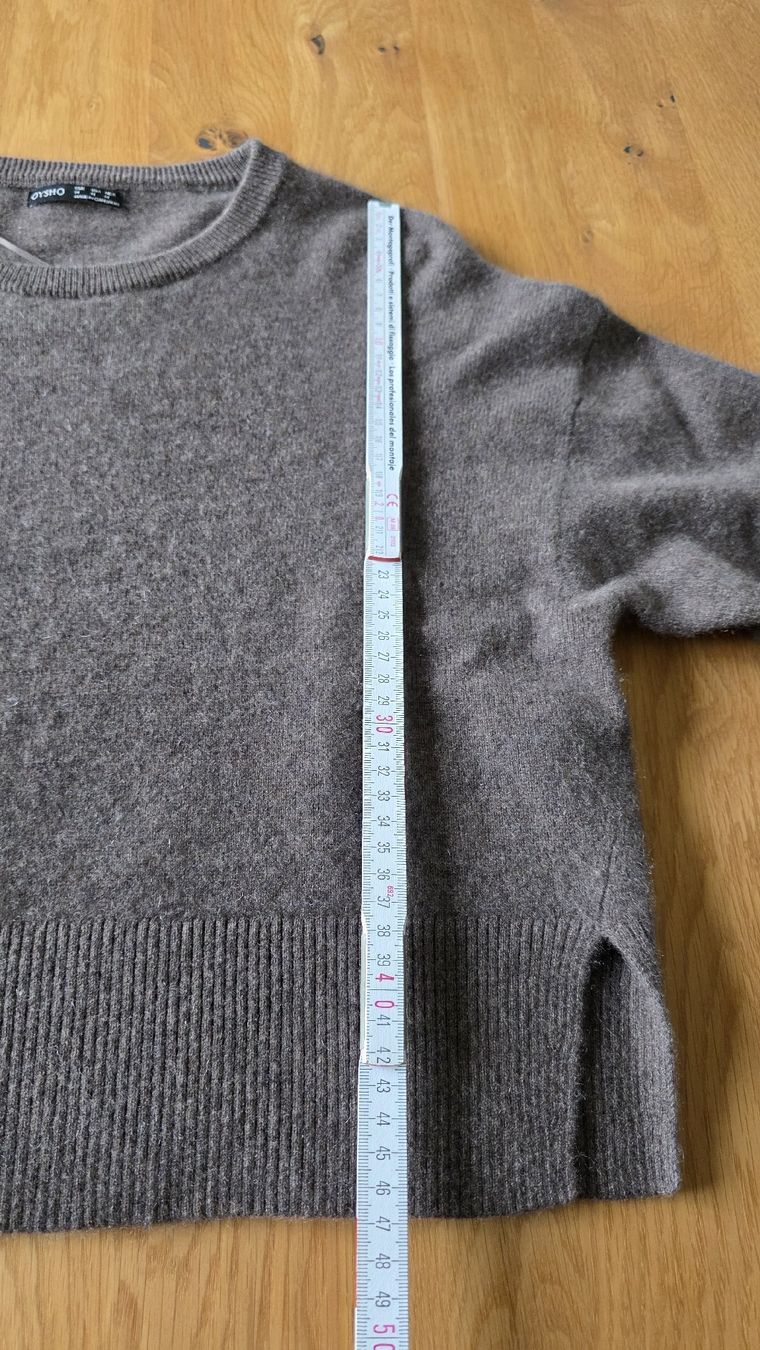 Pullover & Sweatshirts: Hübscher kurzer Kaschmirpullover von "OYSHO" Gr. M – Gebraucht aus Schneisingen von backstore24 3