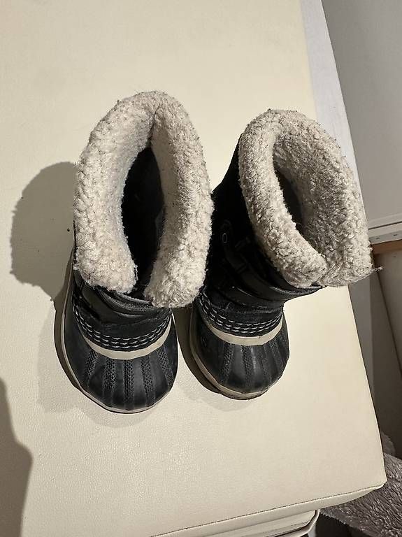 Sorel Chaussures garçon: Sorel Winterstiefel gr 23 – D'occasion à Bernex par ver_268v 1