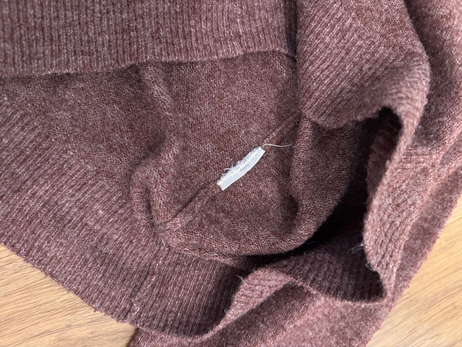 Maglioni & Felpe: Basic Pullover bordeaux Vero Moda Gr. XS – Usato da Rothrist venduto da Fondgruebe 2