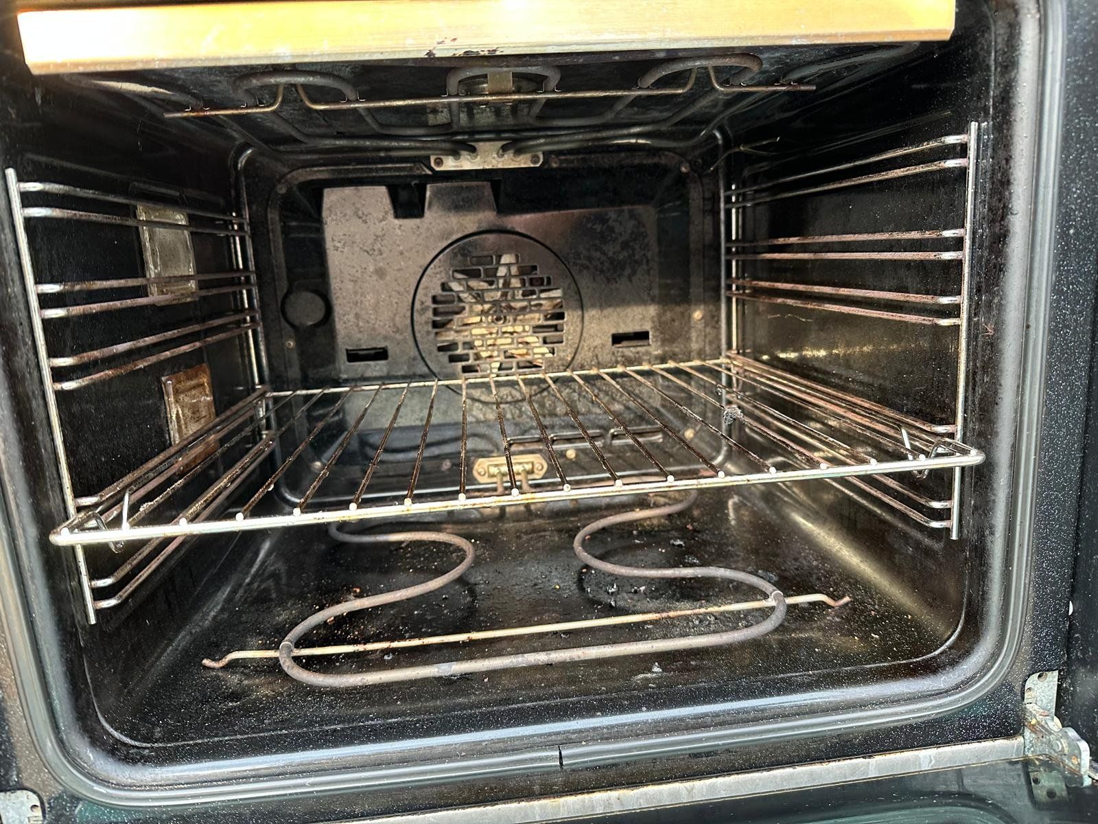 V-Zug Backöfen: Backofen mit Glaskeramik V-ZUG – Gebraucht aus Spreitenbach von Space_X 2