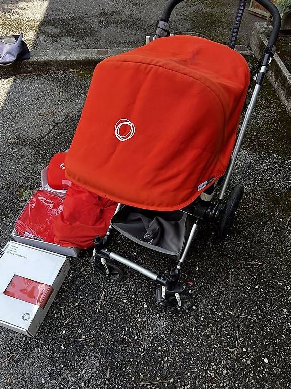 Bugaboo Cameleon Kinderwagen mit Zubehör, komplett (Gebraucht) in Domat ...
