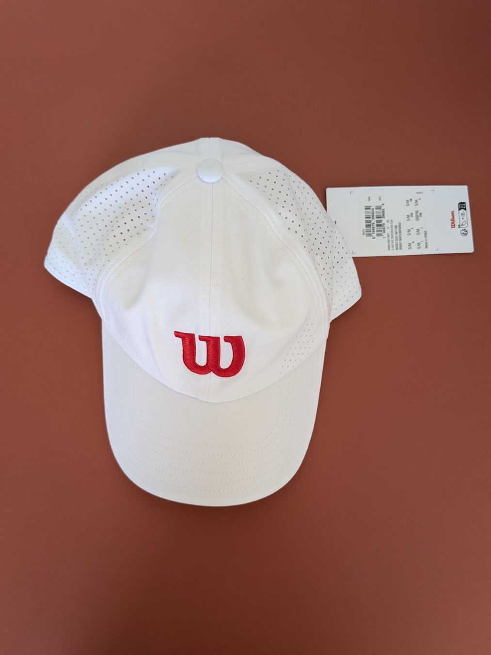Copricapi, berretti & cappellini: NEU Perforated Cap Wilson - Originalpreis 49.90 – Nuovo e nell'imballaggio originale da Zürich venduto da sve_kk5x 2