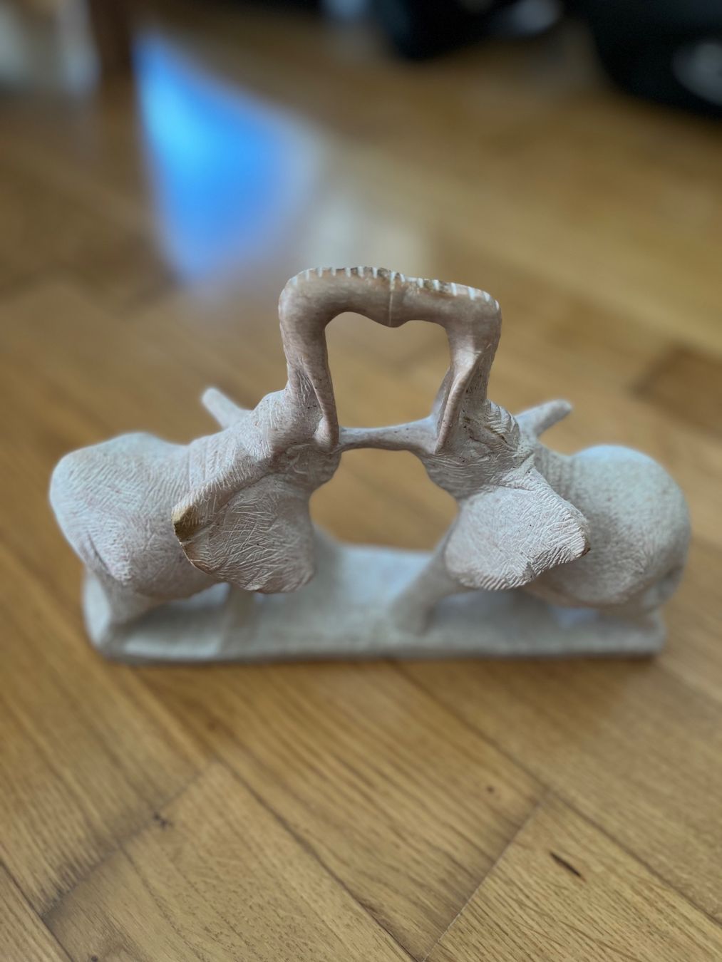 Statuette: Statuetta di due elefanti – Usato da Davesco-Soragno venduto da dai_925z