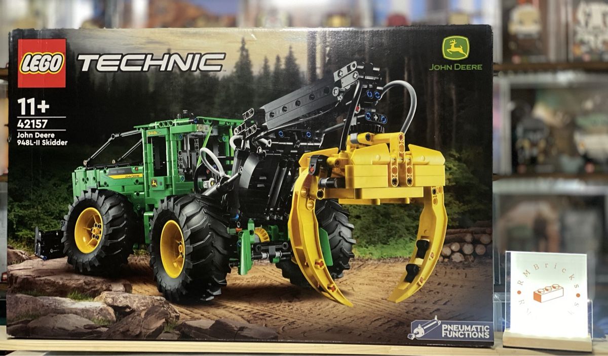 Lego Baukästen: LEGO Technic John Deere 948L Skidder 42157 – Neu und originalverpackt aus Appenzell von RMBricks
