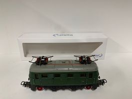 Märklin ES 800  AC Digital mfx ESU M4
