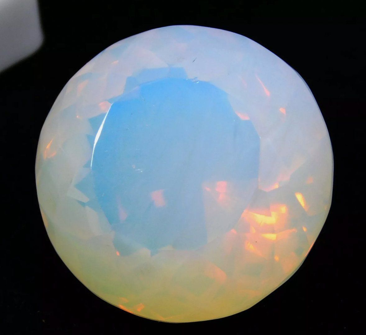 Pietre preziose: 50.75 Ct Certified – Nuovo e nell'imballaggio originale da Genève venduto da AWWA 1