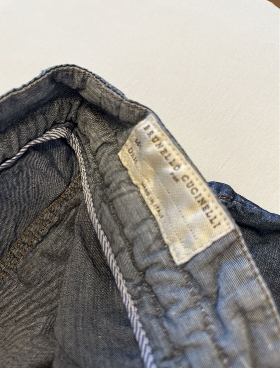 Brunello Cucinelli Jeans: BRUNELLO CUCINELLI dunkelblau Shorts – D'occasion à Zug par Se_wb5d 1