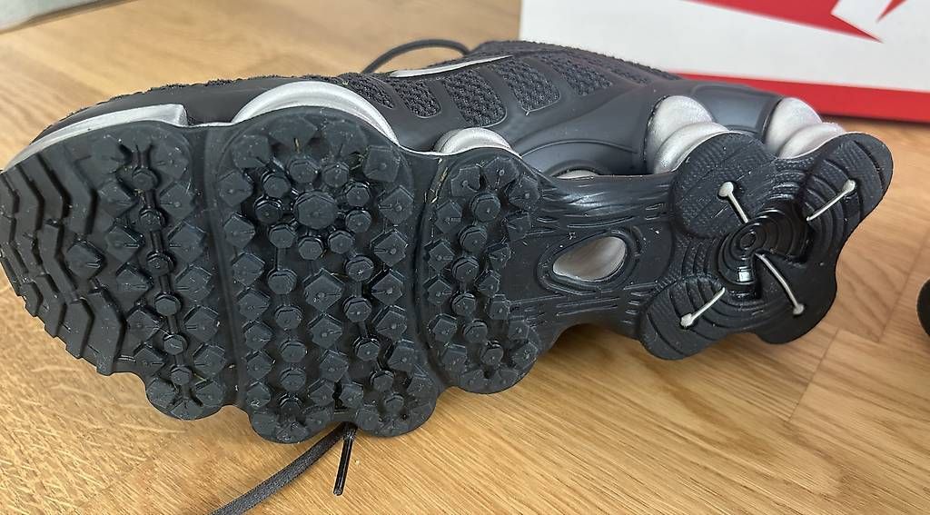 Nike Scarpe da uomo: Nike Shox TL 39 – Usato da Bern venduto da Tan00 1