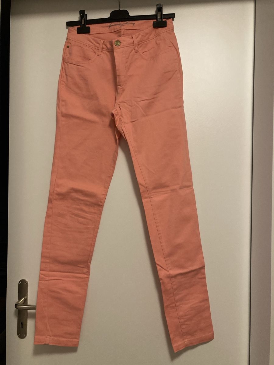 C&A Pantaloni: Damenhose rosa – Usato da Urtenen-Schönbühl venduto da alessibas