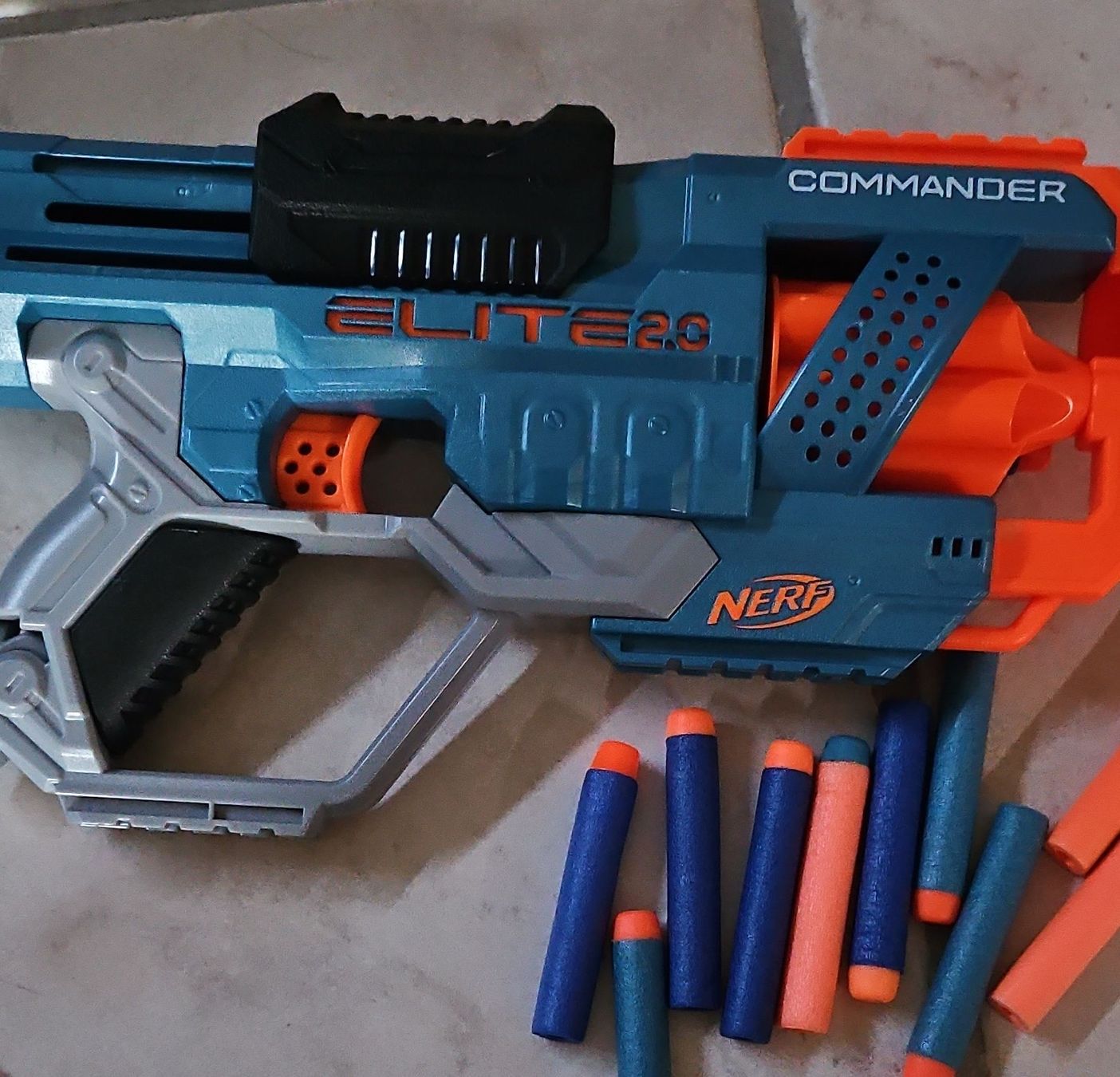 Nerf Giocattoli: Nerf Elite 2.0 Commander RD-6 Blaster - Top Zustand! – Usato da Zürich venduto da stemir