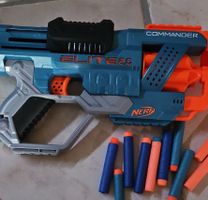 Nerf Elite 2.0 Commander RD-6 Blaster - Top Zustand!