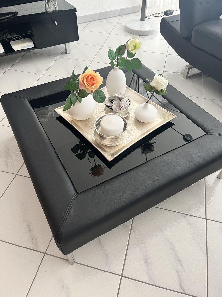 Tavoli: Salontisch 88x88cm – Usato da Hinwil venduto da dire07