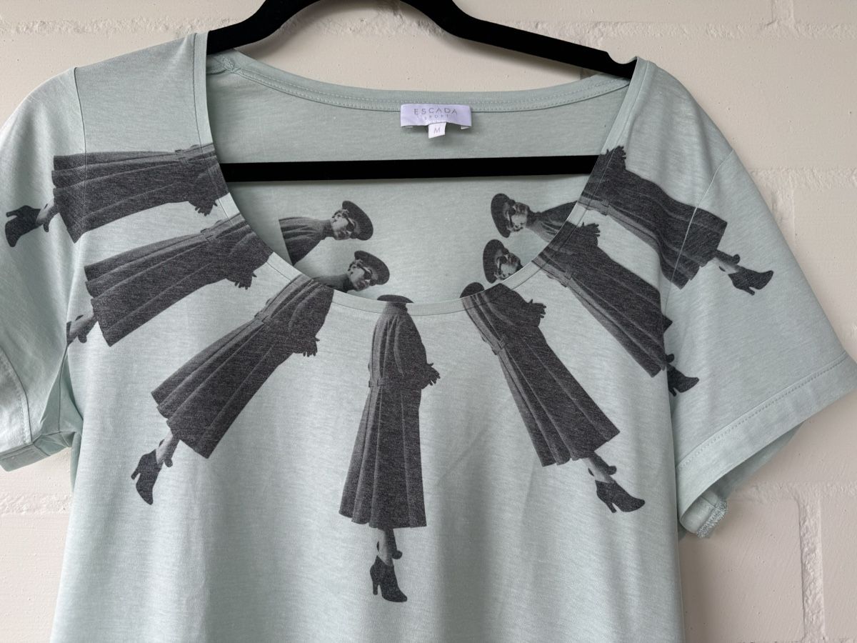 Escada Top: Escada Top mit Print mint Gr. M – Nuovo (secondo la descrizione) da Brütten venduto da Rod816 1