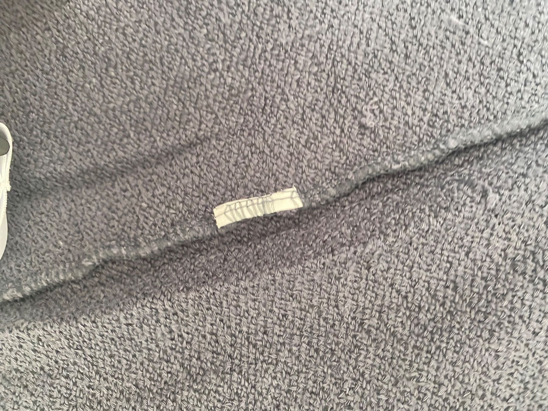 Maglioni & Felpe: Cardigan avec capuche gris/bleu XS Double agent – Usato da Küssnacht am Rigi venduto da FFKA 3