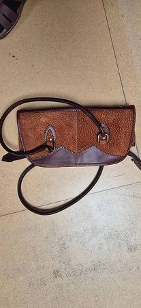 Sac en cuir neuf