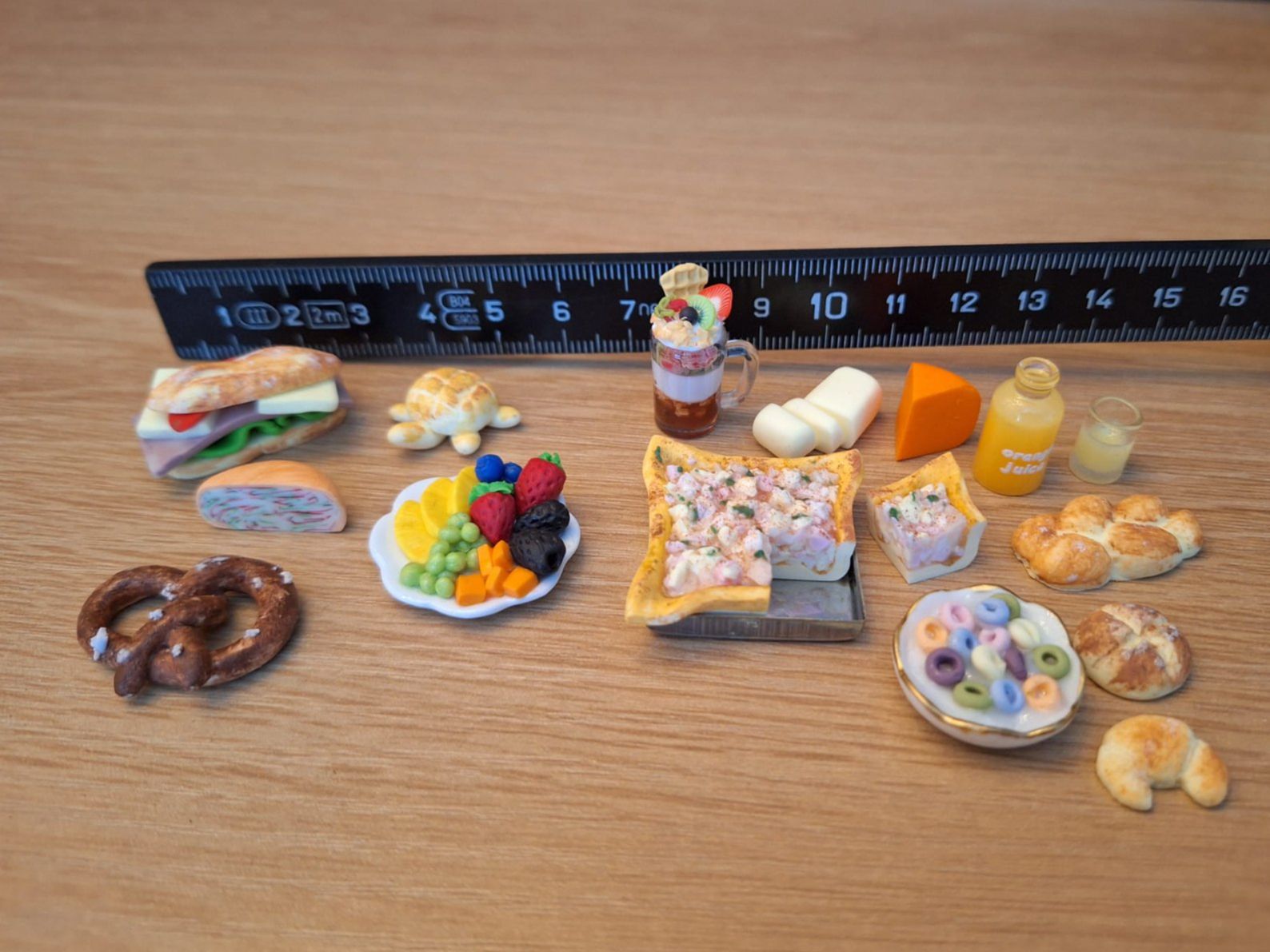 Case e mobili per bambole: Puppenhaus Brunch Set – Nuovo (secondo la descrizione) da Zürich venduto da HandmadeTinyFood 1