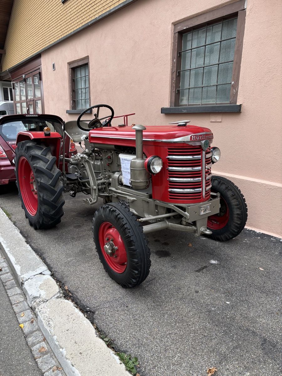 Hürlimann Trattori: Hürlimann D 80 Oldtimer Traktor ab Platz – Usato da Engelburg venduto da schrotti02 2