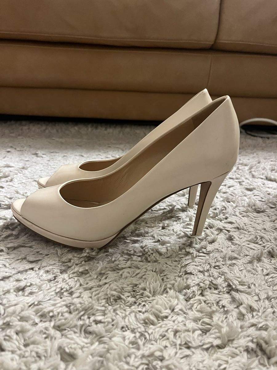 Sergio Rossi Scarpe da donna: Sergio Rossi Peep-Toe Pumps – Usato da Bern venduto da t.nomse 1