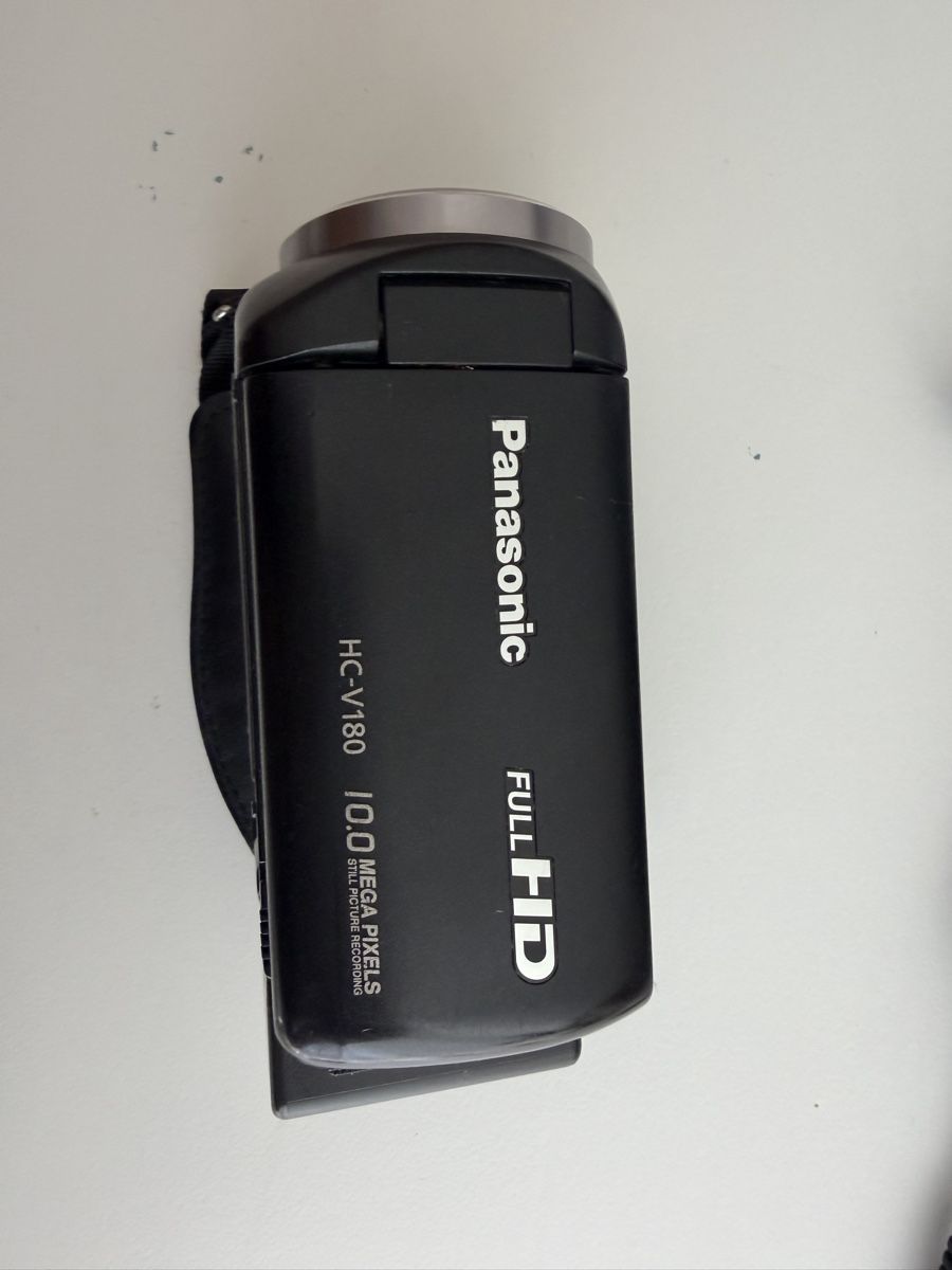 Panasonic Camcorder: Videokamera Parasonic Full HD – Gebraucht aus Roggwil BE von ber_q9wc 3
