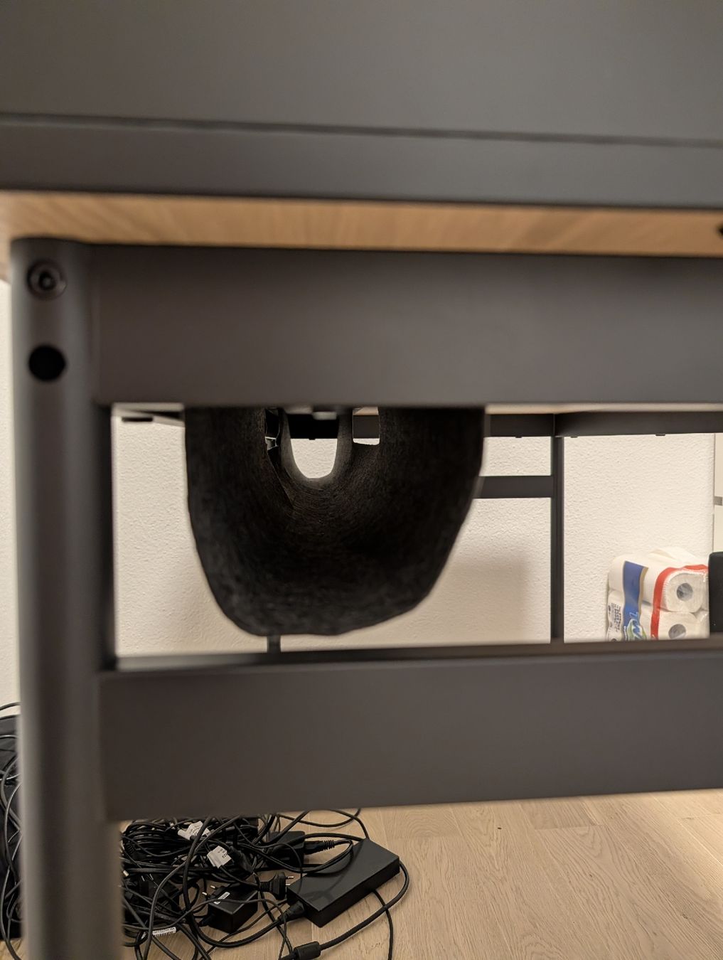 Ikea Bureaux: IKEA Schreibtisch – D'occasion à Biberist par Waebi1m 2