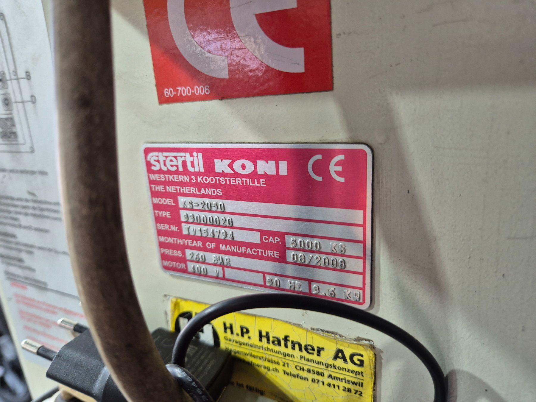 Hebebühne & Wagenheber: Koni Autolift 2-Säulen Hebebühne 5000kg – Gebraucht aus Gams von GHG-AUTO 2