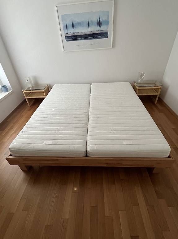 Lits: Möbel Pfister Doppelbett mit Zubehör – D'occasion à Burgdorf par joh_6b9q