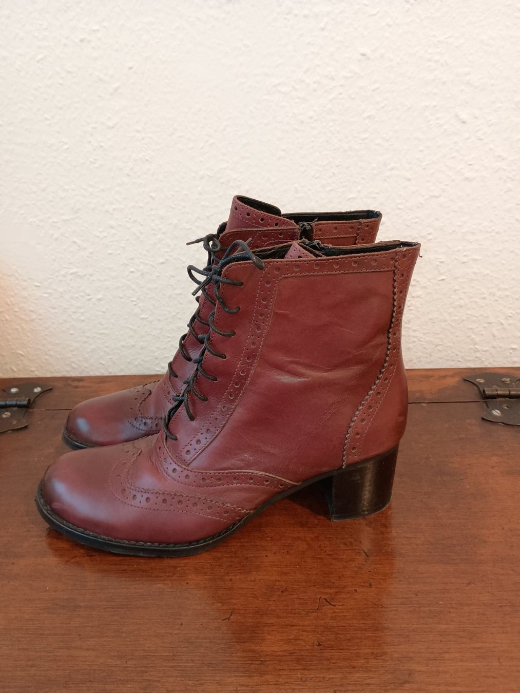 Damenschuhe: Bottines en cuir Bata taille 39 – Gebraucht aus Thônex von nsv_8gqq 1