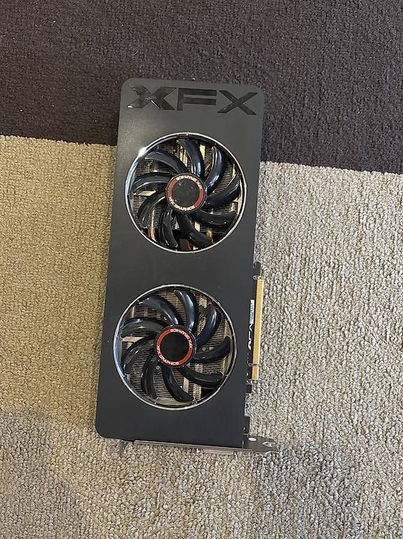 Amd Grafikkarten: Amd radeon R9 280X XFX – Gebraucht aus Spiringen von marcelh87