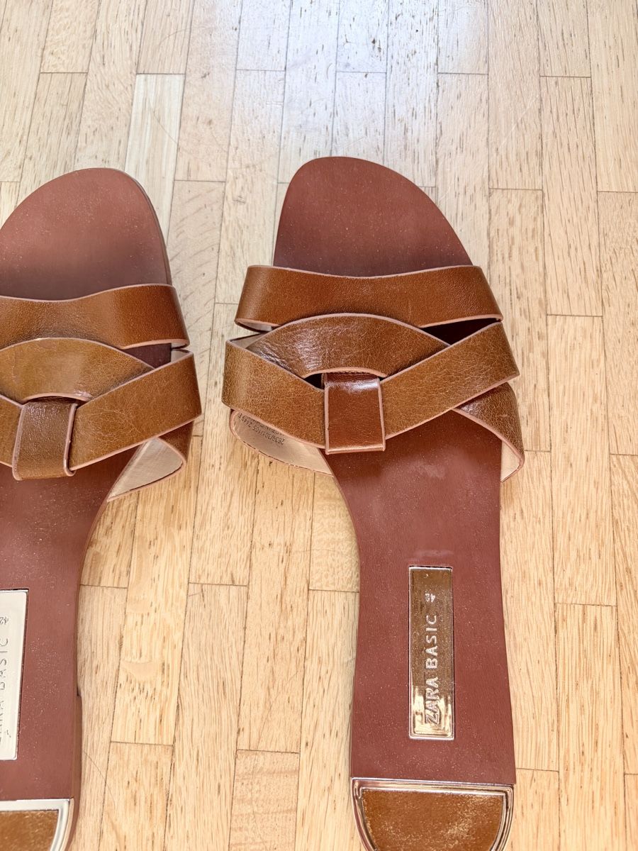 Zara Damenschuhe: Mules plates Zara Basic camel / cognac – pointure 42 – Gebraucht aus Fribourg von alex_afs