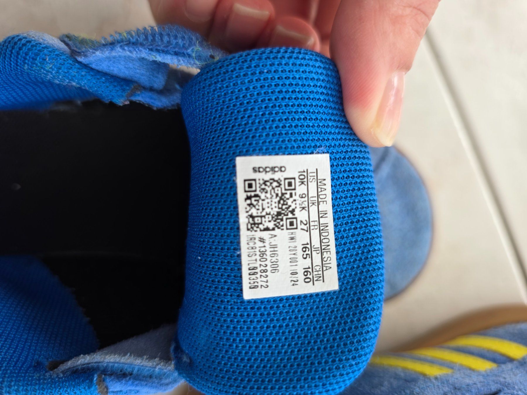 Adidas Scarpe per ragazzi: Adidas Turnschuhe Grösse 27 – Usato da Ueberstorf venduto da vil_qmy8 1