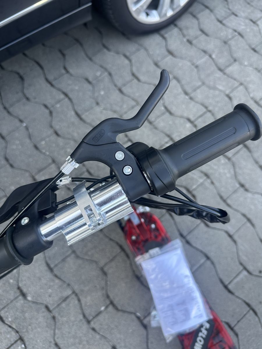 Scooters: Kinder E-Scooter E-Flow – D'occasion à Wetzikon ZH par myk_m5zy 4