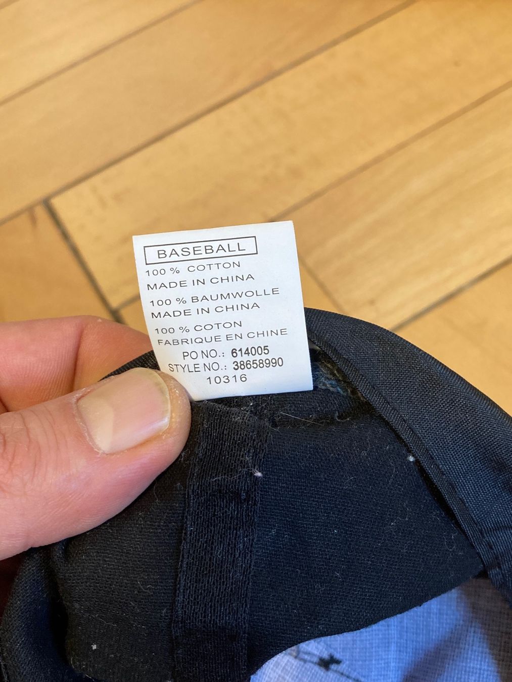 Copricapi, berretti & cappellini: Vintage Y2K Absolut Vodka Cap 6-panel – Usato da Zürich venduto da le_souk 6