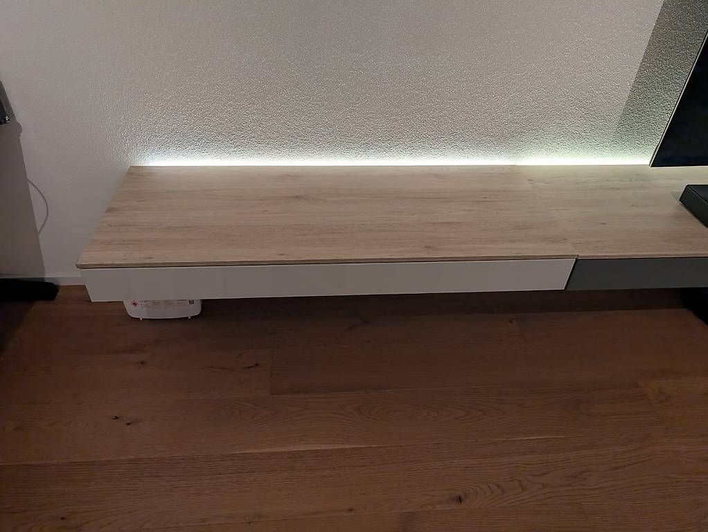 Mobili TV: TV-Möbel Spectral – Usato da Erlinsbach venduto da Caroline89