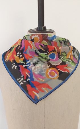 Foulard quadratisch Polyester Cacharel Lou Lou