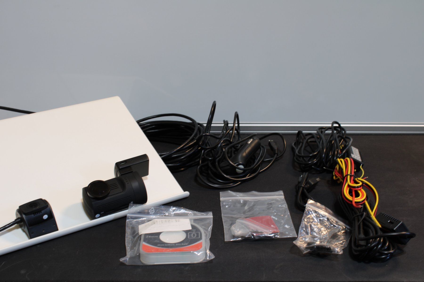 Action Cam: iTracker mini0906 Dual Dashcam + CPL + Hardwire-Kit – D'occasion à Carabbia par Harold.Barzenegger 1