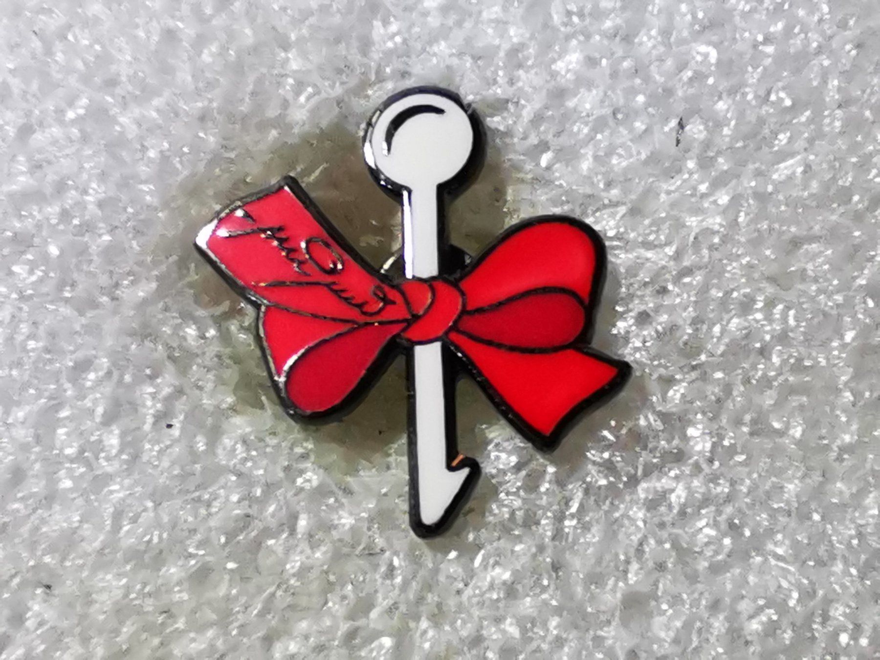 Plaketten & Abzeichen: Ansteckpin 46: – Gebraucht aus Oppligen von Pin-Fall-Shop