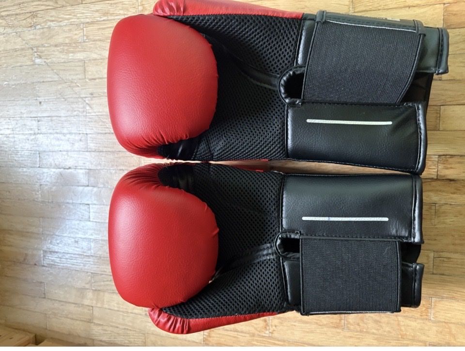 Decathlon Guanti & manicotti: Gants de boxe  – Nuovo (secondo la descrizione) da Bulle venduto da Galawin 2