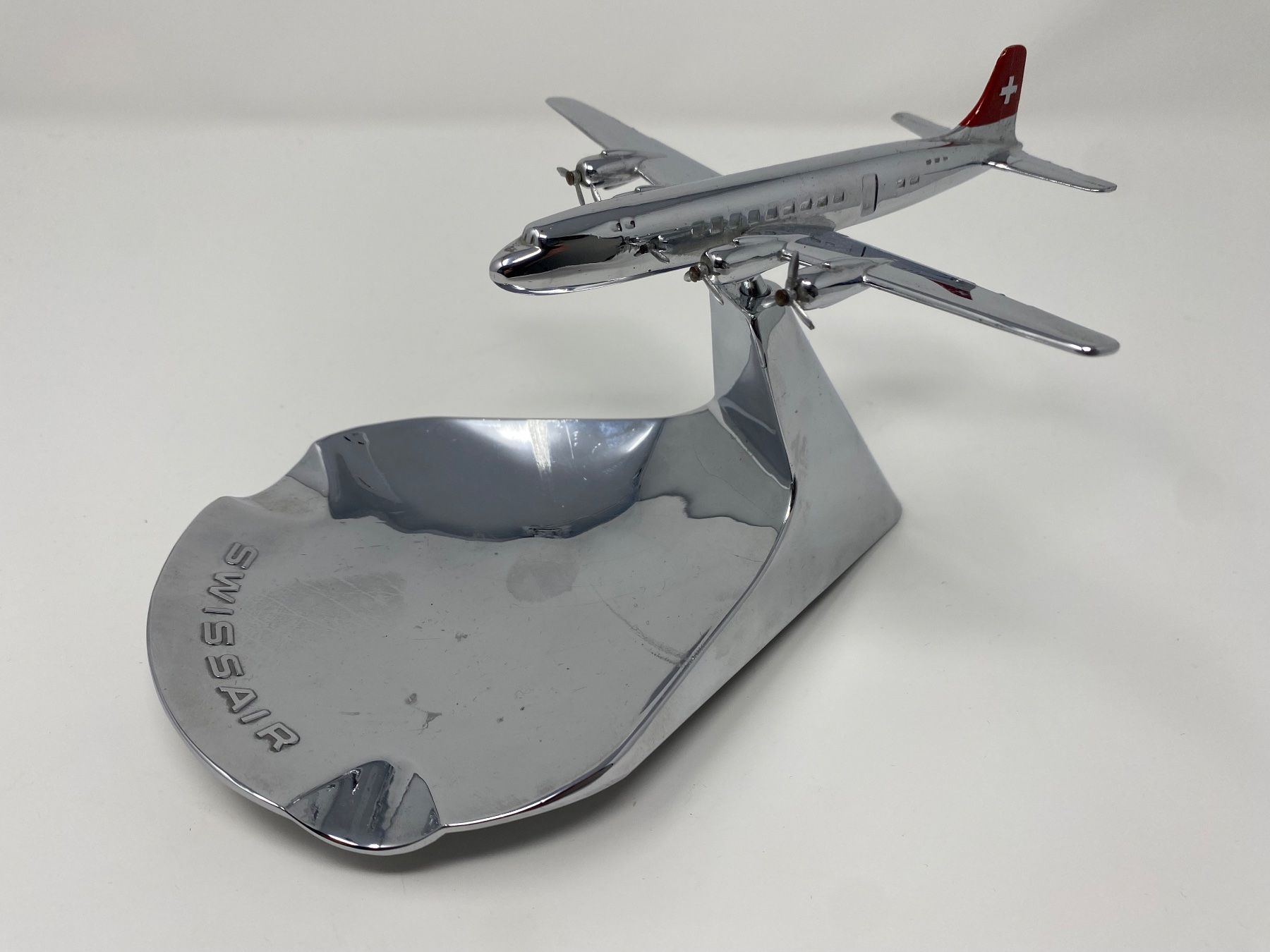 Swissair Portacenere: SWISSAIR Aschenbecher Douglas DC 6 – Usato da Ballwil venduto da ClassicGallery 2