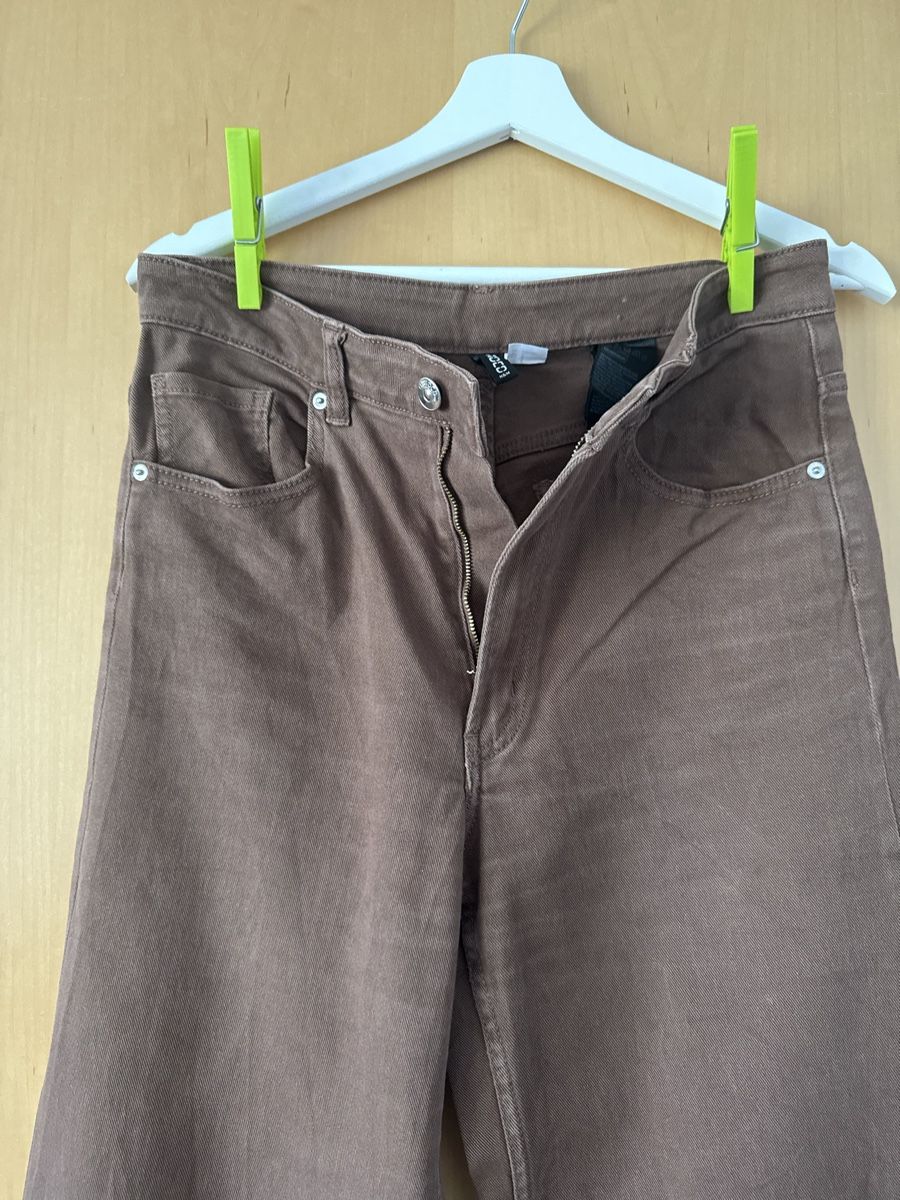 H&M Jeans: Jeans Damen – Gebraucht aus Wilen (Sarnen) von aninaschwab 1