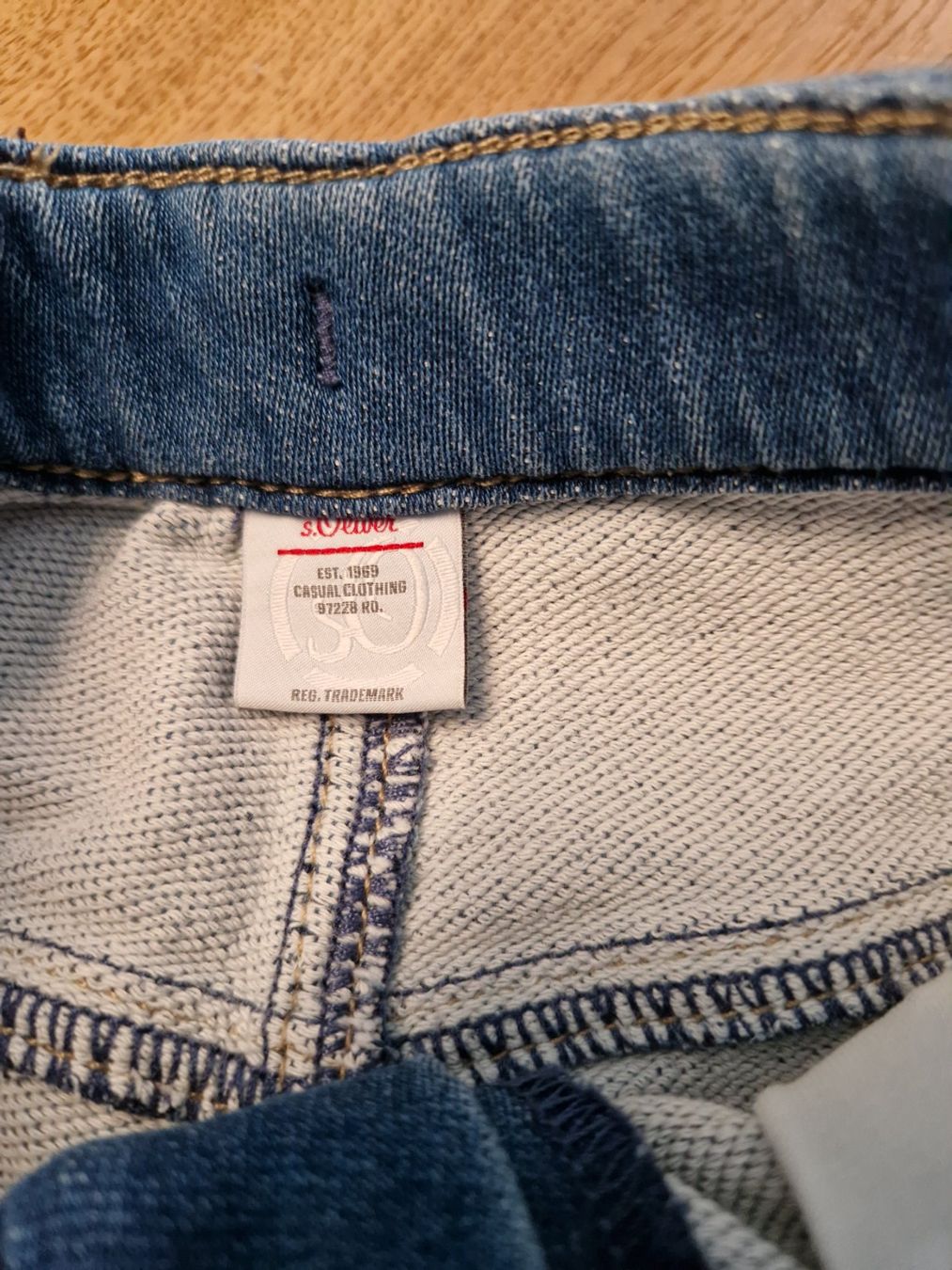 S.Oliver Pantaloni: Jeans Short Gr. 110 s.Oliver elastisch – Usato da Davos-Dorf venduto da Bpelikan 3